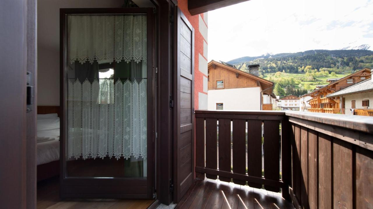 Italianway - Funivia Apartment Bormio Bagian luar foto